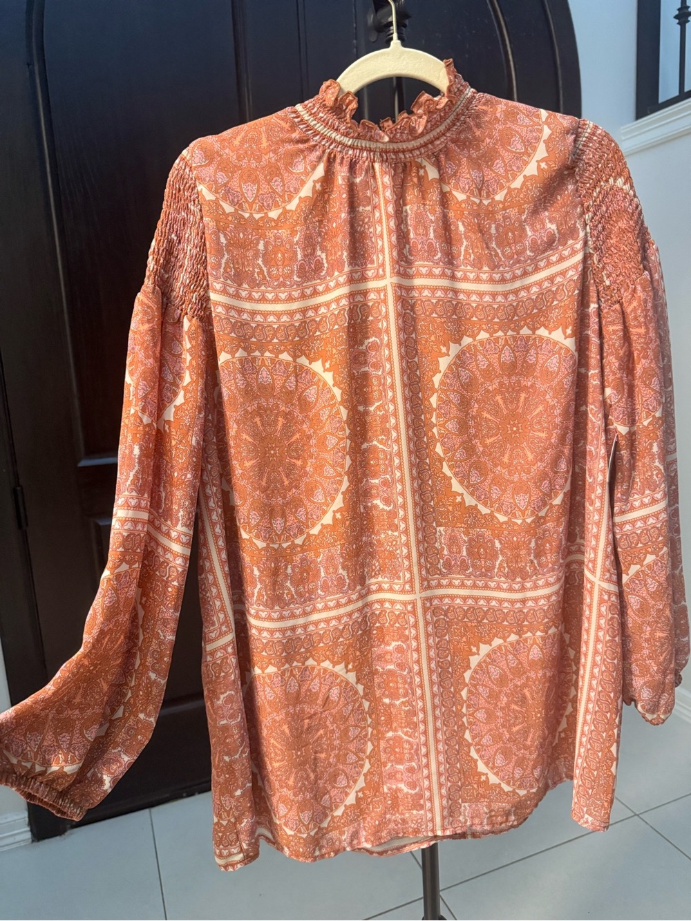 MELLODAY Rust & Cream Smocked Neck Boho Blouse